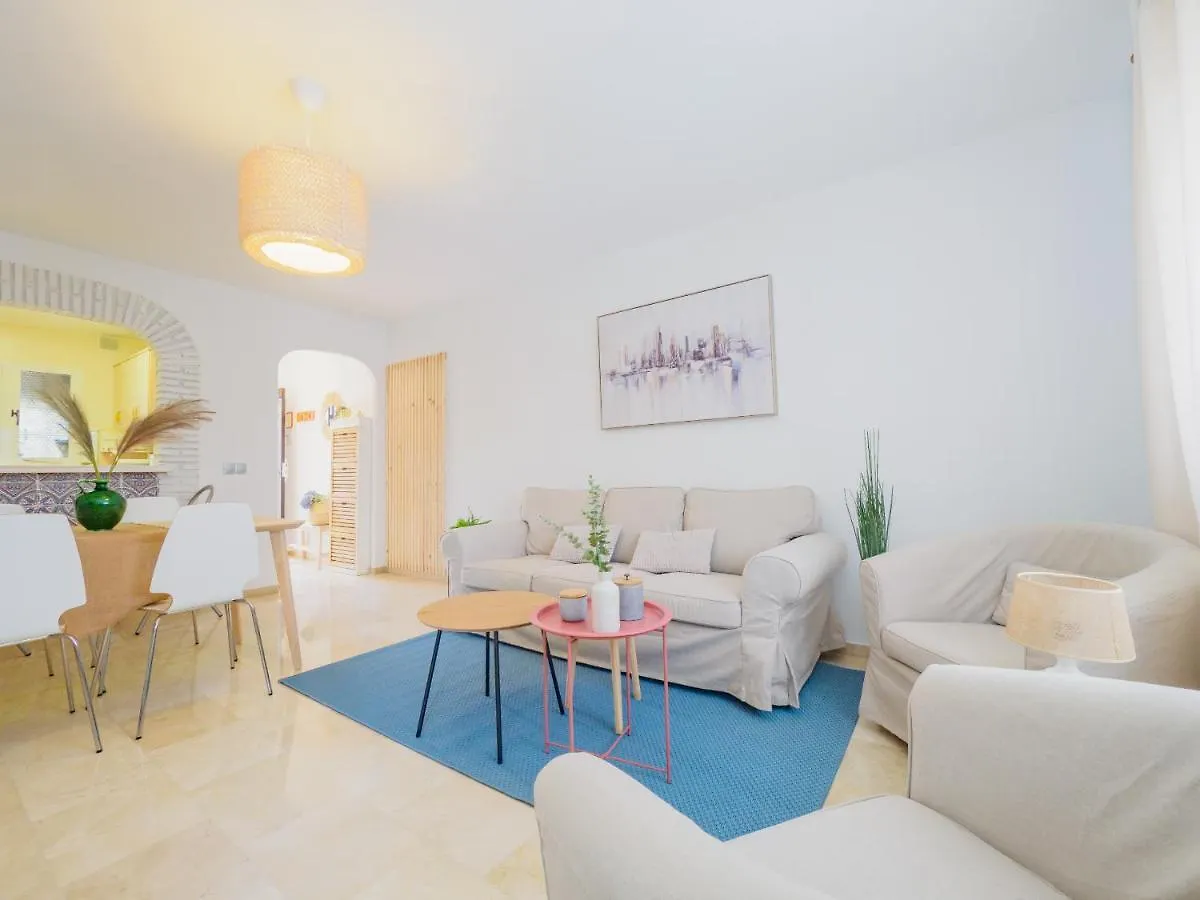 Cubo'S Apartamento Las Acacias Beach لا كالا ذي ميخاس