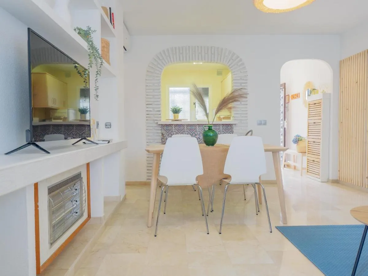 Cubo'S Apartamento Las Acacias Beach لا كالا ذي ميخاس شقة